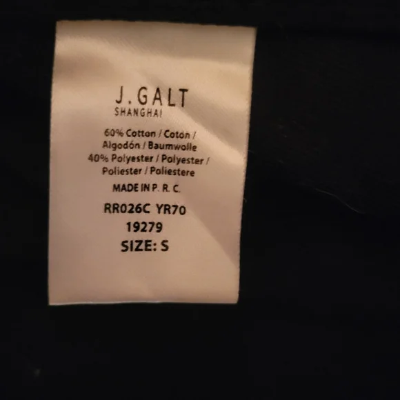 Brandy Melville J. Galt Cropped Black Denim Jacket, Raw Edge Hem, EUC, S - Picture 13 of 14